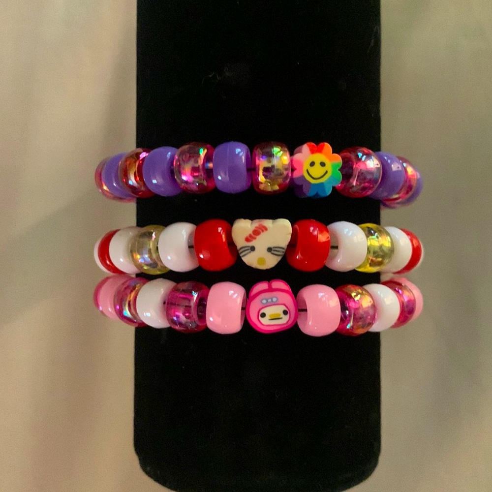 Annoyed Opossum (Self-brand) Three Pack Character Bracelets Small